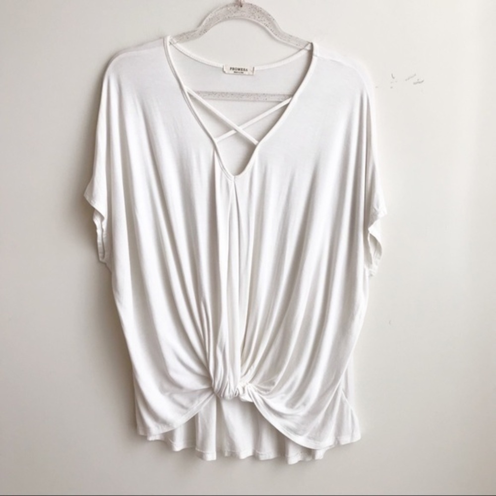 Promesa knot front cream top size M